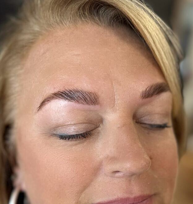 Laminated, tinted brows
